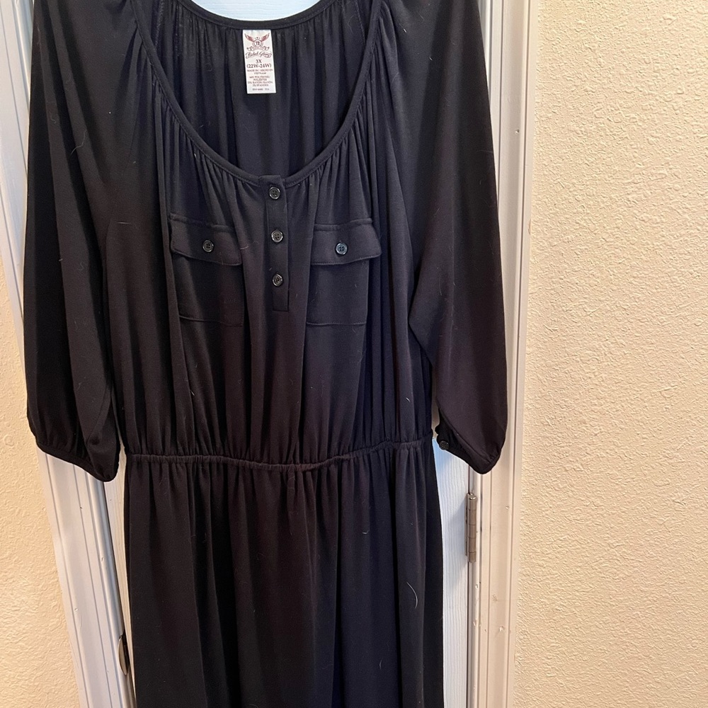 Black Dress, 22/24